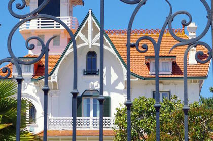 The typical architecture of the houses of Ville d'Hiver in Arcachon - Charming 3 stars Hotel on the Arcachon Bay