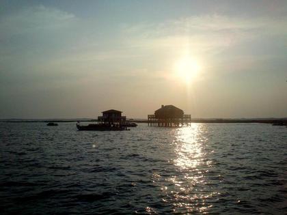 Cabanes tchanquées on the Isle of Birds near Arcachon - Charming 3 stars Hotel on the Arcachon Bay