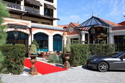 Aparcamiento en el Hotel Villa-Lamartine en Arcachon
